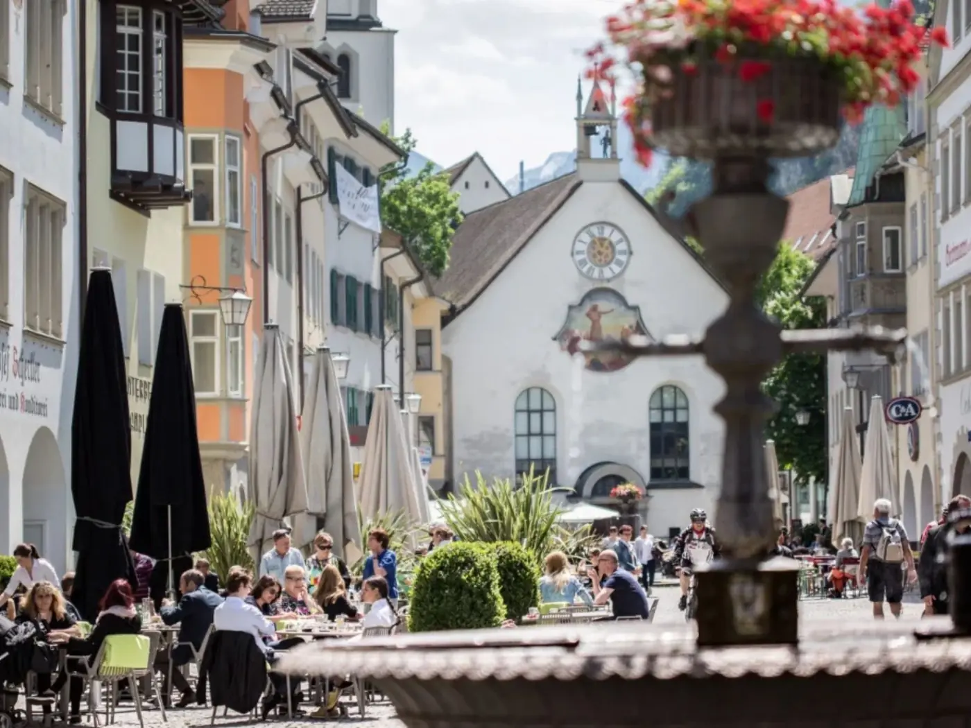 5 Reasons Why Mondschein Stands Out in the Luxury Alpine Market