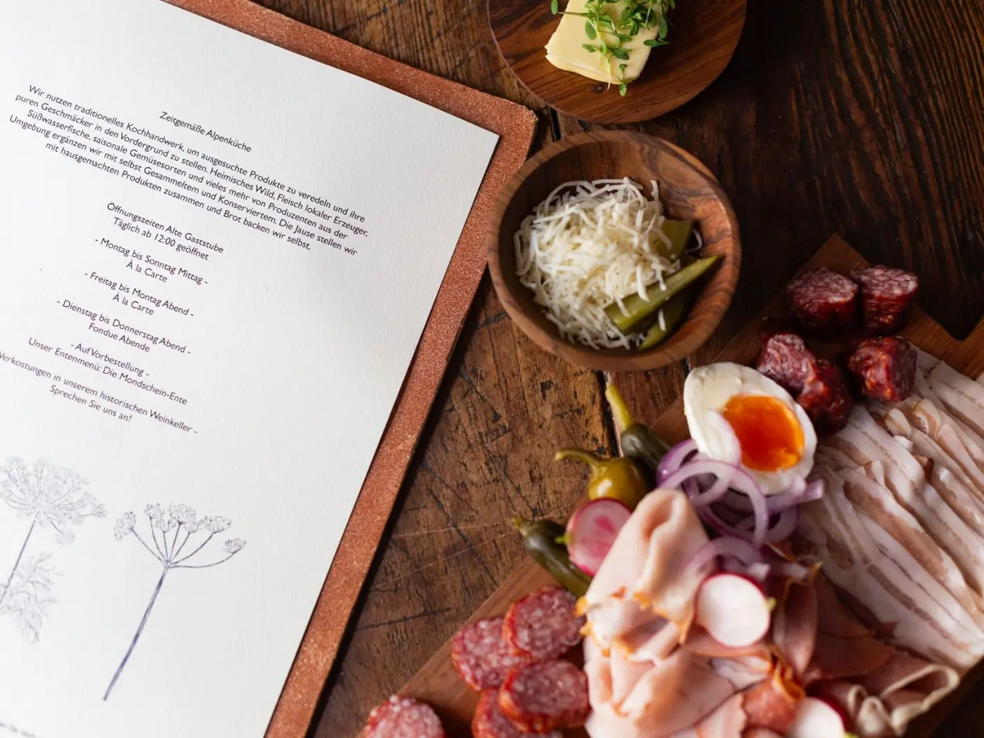 How Fine Cuisine Shapes the Alpine Experience at Mondschein