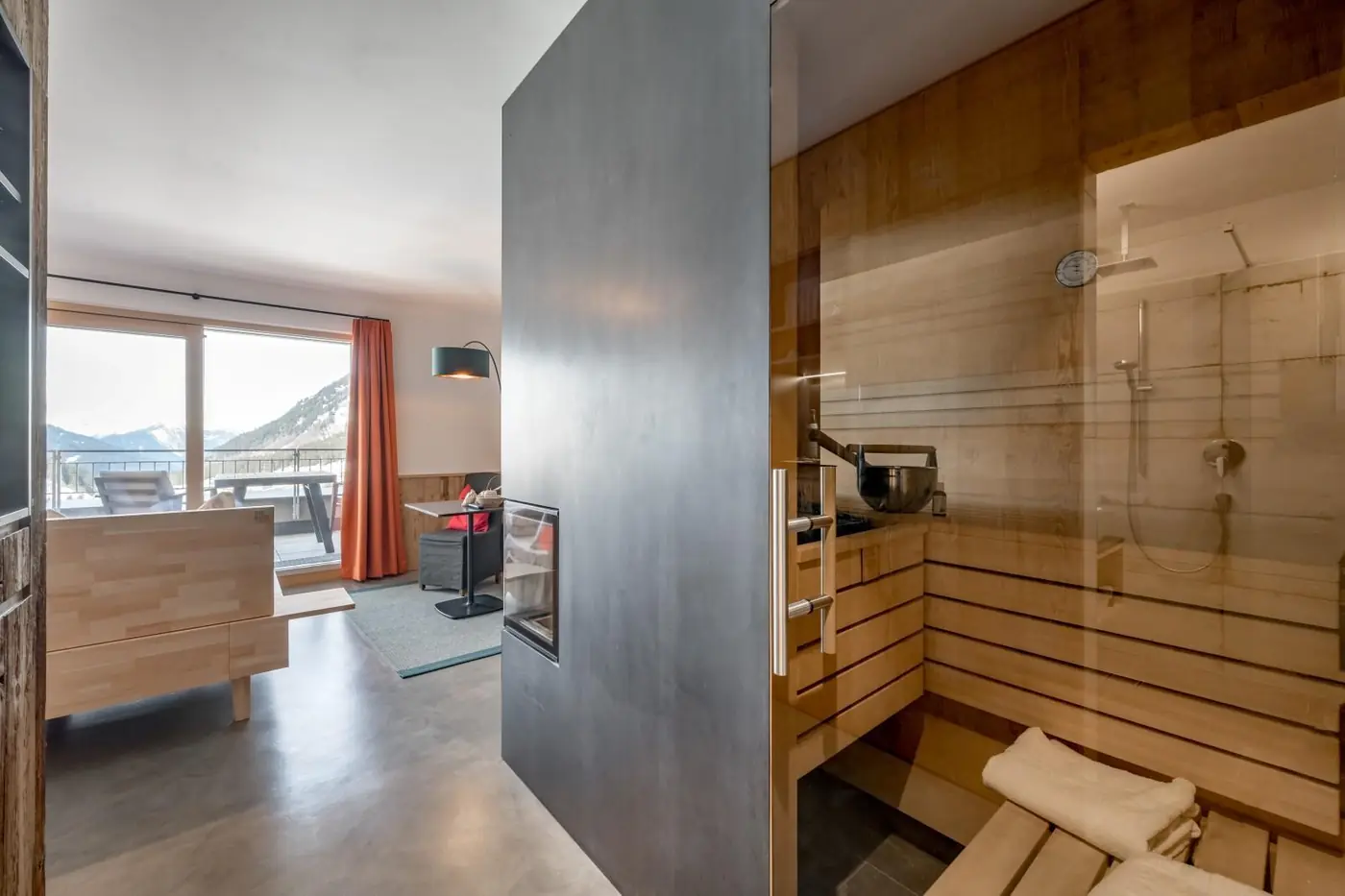 1. Chalet Mondschein