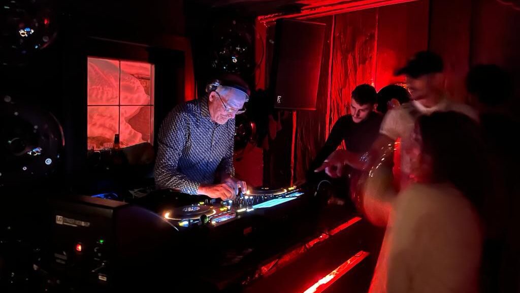 Edc67918 7817 4a8a A4ea 07d24204509c