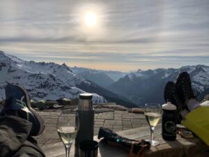 From EPIC Slopes to Local Soul – Why U.S. Skiers Feel at Home at the Mondschein