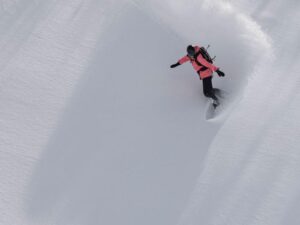 The Ultimate Guide to Heli-Skiing at Arlberg: What Makes It Unique
