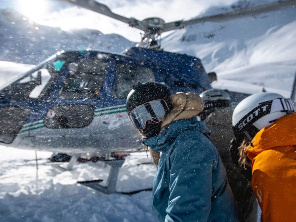 What To Expect During Your First Heli Ski Experience At Mondschein (1)