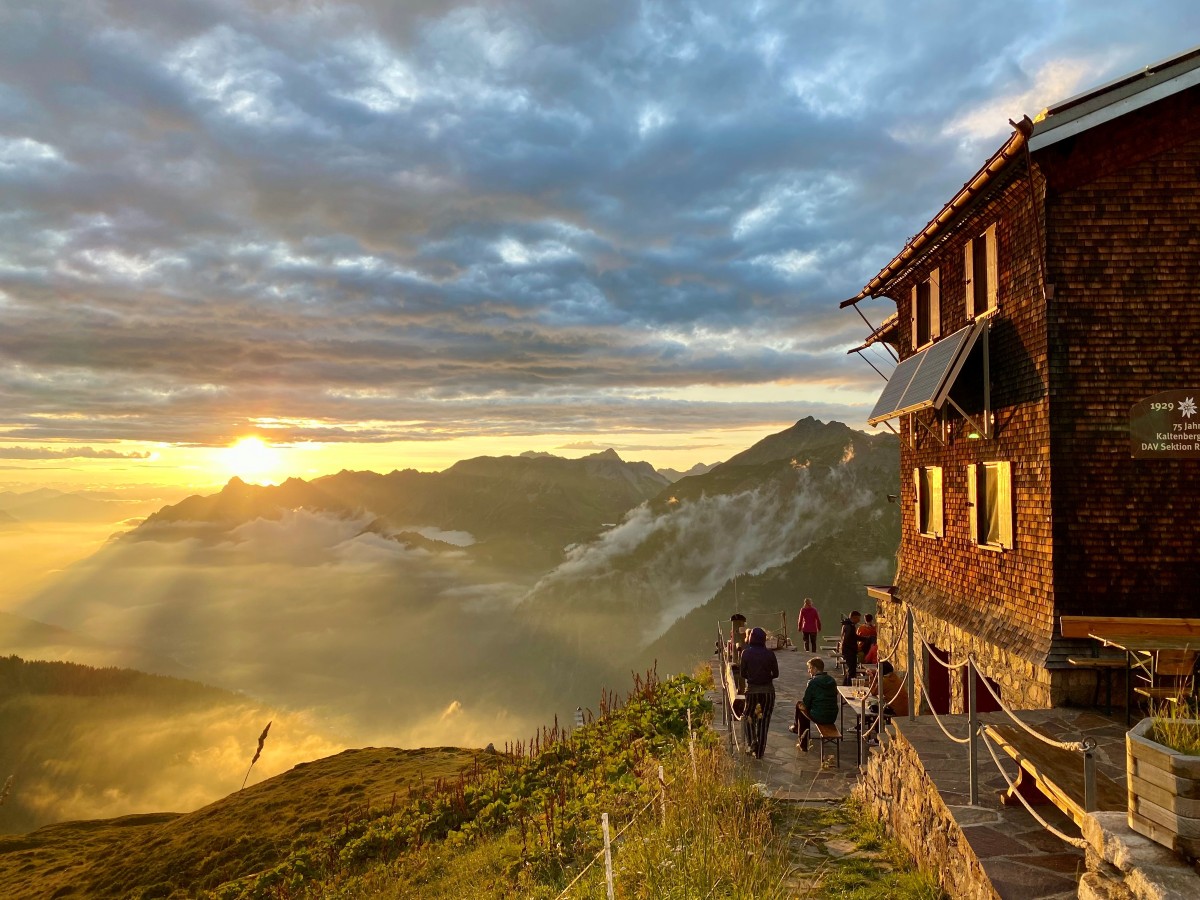 Zomervakantie: van chalet naar alpien avontuur