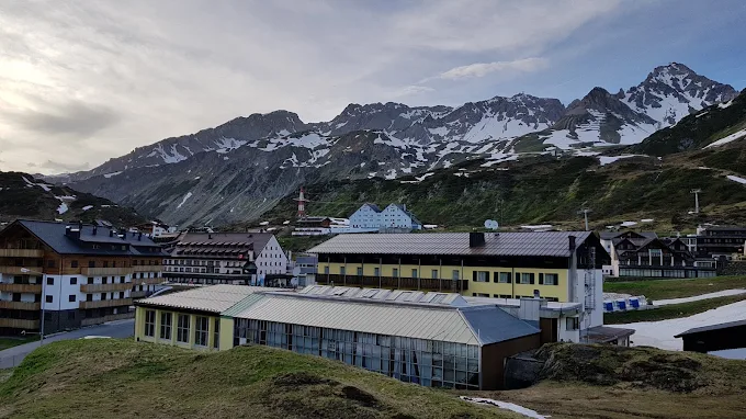best village to stay in arlberg – St Christoph - Historic & High – 10