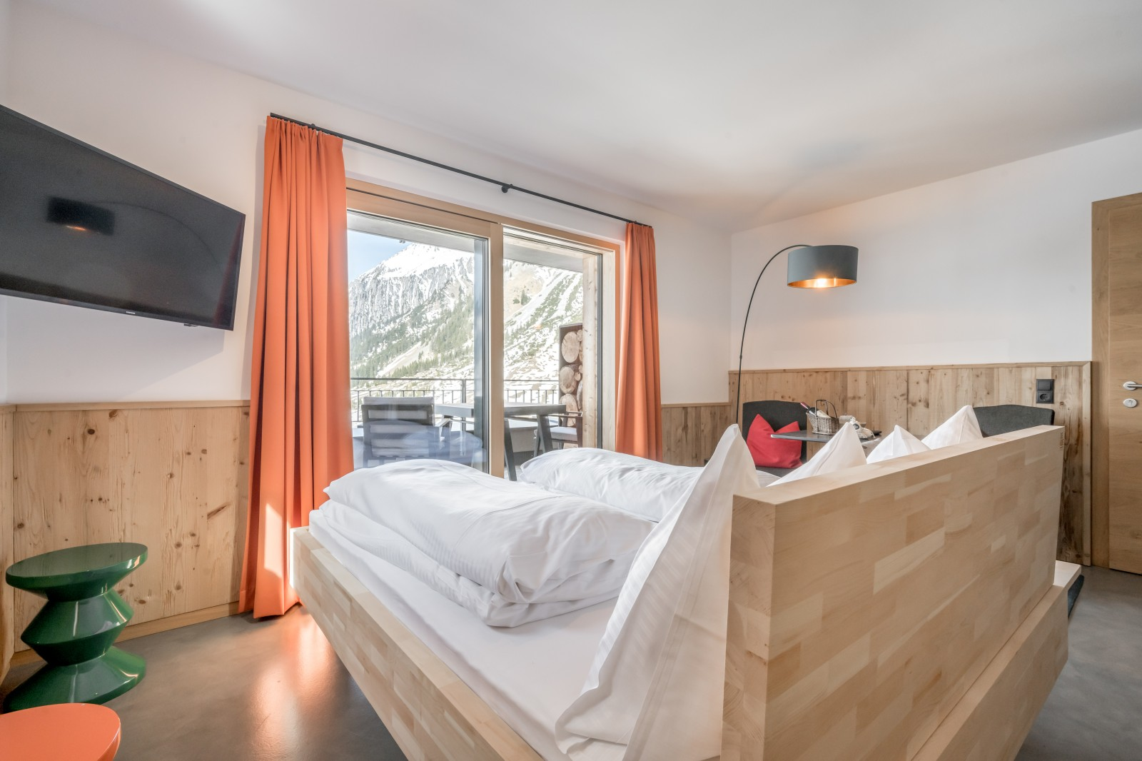 hotel with private sauna arlberg – 1. Chalet Mondschein - Ski-In Ski-Out Suites Above Stuben – 7