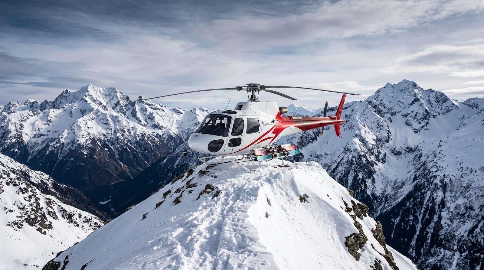 Heli-Skiing – 12